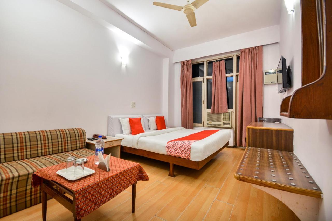 Oyo 46616 Hotel Abhinandan Jind Extérieur photo